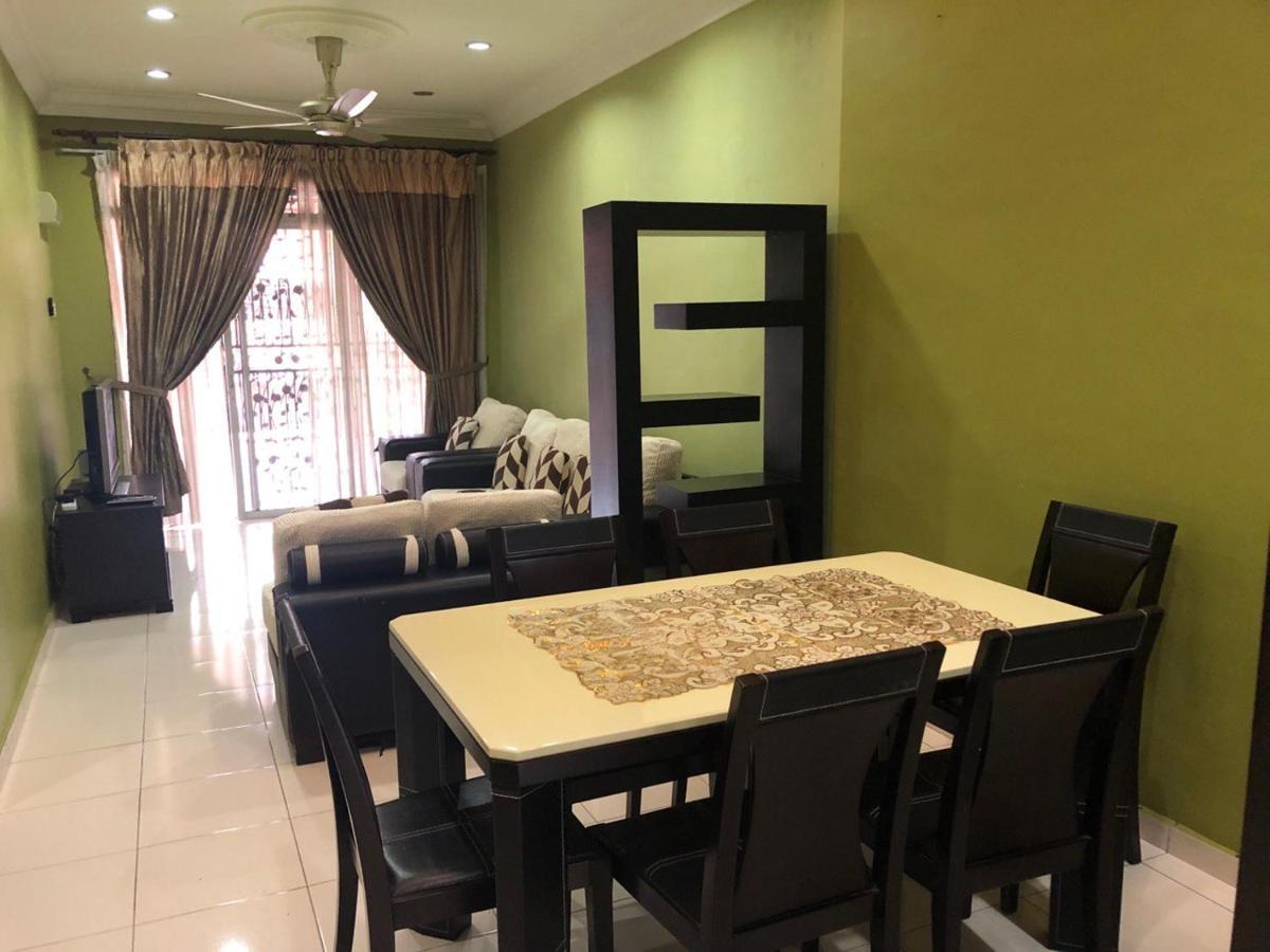 Rumah percutian Rosalinda At Senawang *