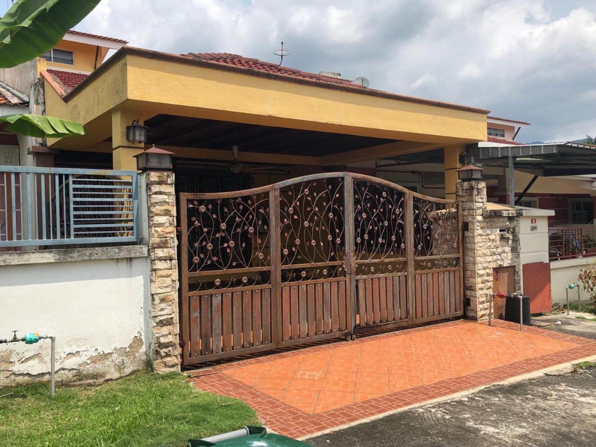 Rosalinda At Senawang Rumah percutian Seremban